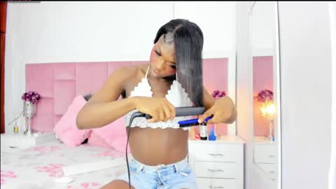 Snapshot of daphnelloyd chatting on 29, 1, 2025 Daphne online show from 29, 1, 2025