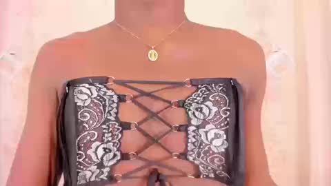 Snapshot of daphnelloyd chatting on 25, 9, 2025 Daphne online show from 25, 9, 2025