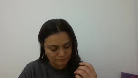 dapnne online show from 15, 2, 2025