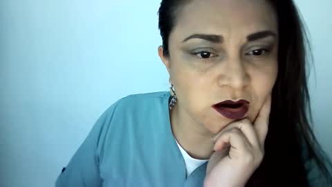 dapnne online show from 9, 10, 2025