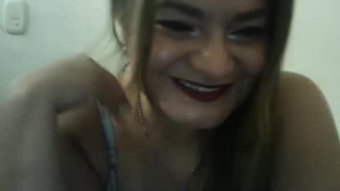 Snapshot of dapnne24 chatting on 17, 4, 2026 dapnne online show from 17, 4, 2026