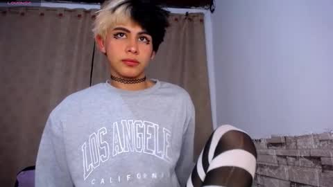 Snapshot of darasweet20 chatting on 10, 3, 2026 DARA online show from 10, 3, 2026