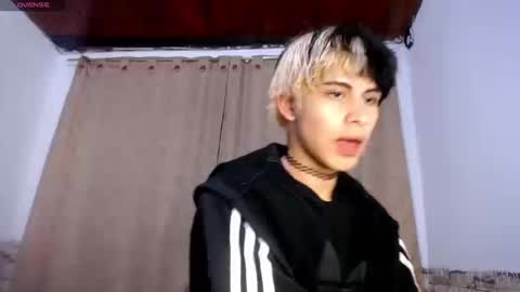 Snapshot of darasweet20 chatting on 20, 3, 2026 DARA online show from 20, 3, 2026