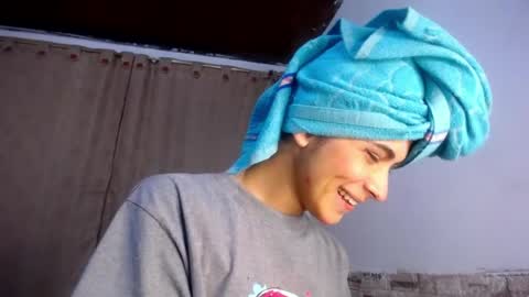 Snapshot of darasweet20 chatting on 24, 3, 2026 DARA online show from 24, 3, 2026