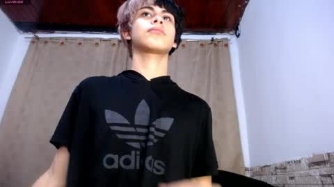 Snapshot of darasweet20 chatting on 1, 4, 2026 DARA online show from 1, 4, 2026