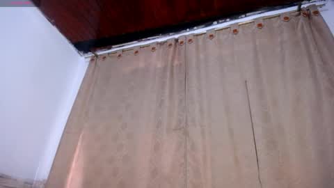 Snapshot of darasweet20 chatting on 14, 4, 2026 DARA online show from 14, 4, 2026