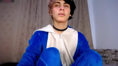 Snapshot of darasweet20 chatting on 22, 4, 2026 DARA online show from 22, 4, 2026