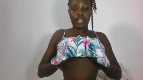 Snapshot of darberry21 chatting on 1, 2, 2026 ESTHER online show from 1, 2, 2026