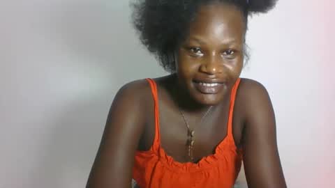 ESTHER online show from 8, 3, 2026