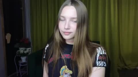 Snapshot of dariaangels chatting on 7, 4, 2026 dariaangels online show from 7, 4, 2026