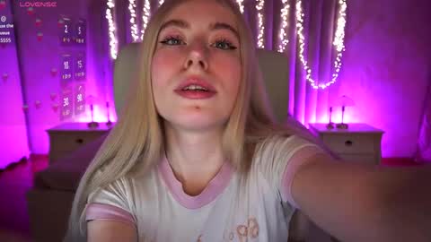 dariadelly online show from 8, 4, 2026