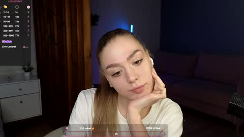 Snapshot of darilboom chatting on 8, 4, 2026 darilboom online show from 8, 4, 2026