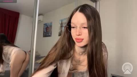 Snapshot of darina_night chatting on 18, 3, 2026 Darina Night online show from 18, 3, 2026