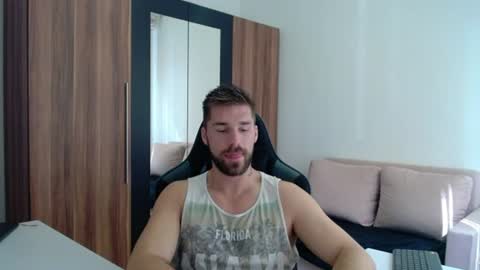 Snapshot of darius_94 chatting on 16, 7, 2026 darius_94 online show from 16, 7, 2026