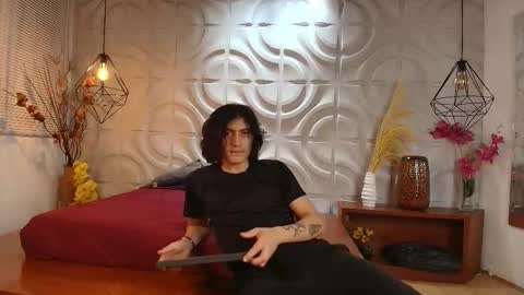 dark_angel2004 online show from 23, 12, 2025