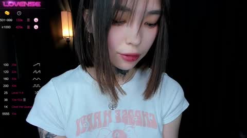 Snapshot of dark_ester chatting on 24, 12, 2024 Ester online show from 24, 12, 2024