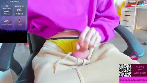 Snapshot of dark_greens chatting on 12, 2, 2026 dark greens online show from 12, 2, 2026