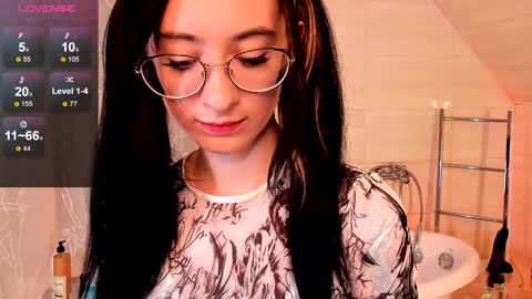 Snapshot of dark_lola_ chatting on 14, 12, 2024 Lola online show from 14, 12, 2024