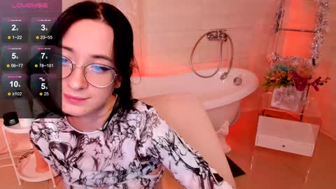 Snapshot of dark_lola_ chatting on 20, 12, 2024 Lola online show from 20, 12, 2024