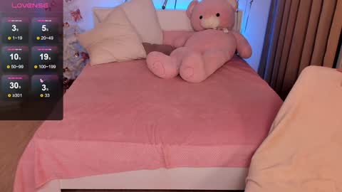 Snapshot of dark_lola_ chatting on 31, 12, 2024 Lola online show from 31, 12, 2024