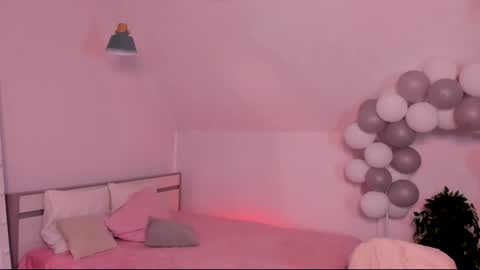 Snapshot of dark_lola_ chatting on 18, 1, 2025 Lola online show from 18, 1, 2025