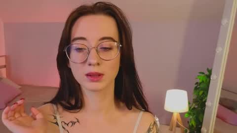 Snapshot of dark_lola_ chatting on 23, 2, 2025 Lola online show from 23, 2, 2025