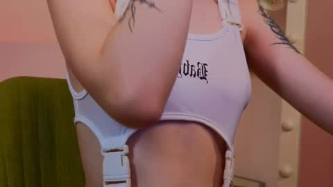 Snapshot of dark_lola_ chatting on 23, 2, 2025 Lola online show from 23, 2, 2025