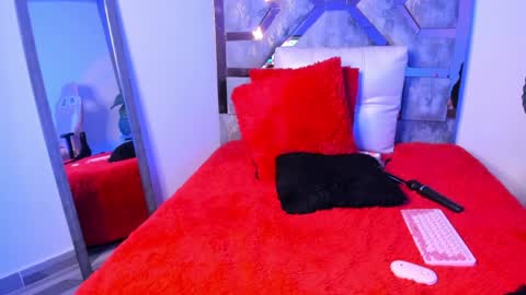 Snapshot of dark_madison chatting on 28, 1, 2025 CELESTE online show from 28, 1, 2025