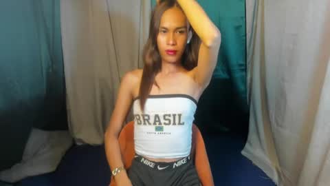 Snapshot of darkangelcum chatting on 17, 4, 2026 darkangelcum online show from 17, 4, 2026