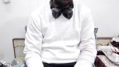 Snapshot of darkbud03 chatting on 22, 12, 2025 just a guy online show from 22, 12, 2025