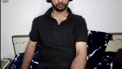 Snapshot of darkbud03 chatting on 25, 2, 2026 just a guy online show from 25, 2, 2026