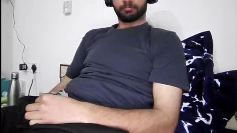 Snapshot of darkbud03 chatting on 27, 2, 2026 just a guy online show from 27, 2, 2026