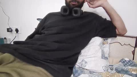 Snapshot of darkbud03 chatting on 23, 3, 2026 just a guy online show from 23, 3, 2026