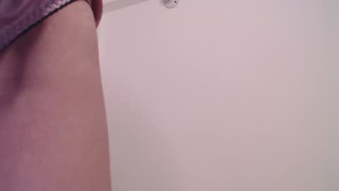  Candy   online show from 16, 12, 2024