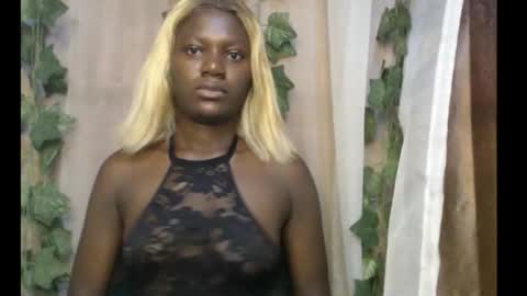 Snapshot of darkchocoxx chatting on 21, 9, 2025 sexygal online show from 21, 9, 2025