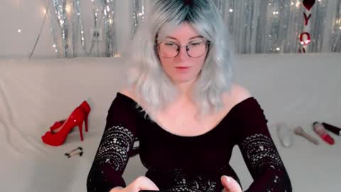 Kelly online show from 14, 9, 2025