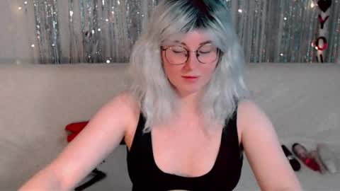 Kelly online show from 25, 9, 2025