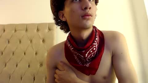 darkknightx01 online show from 1, 11, 2025