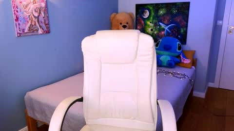 darkmoon____ online show from 22, 10, 2025