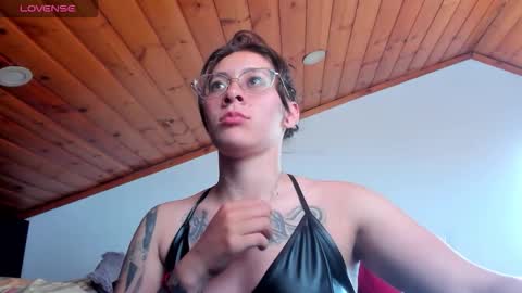 Snapshot of darkness_joones chatting on 2, 2, 2026 Darkness online show from 2, 2, 2026