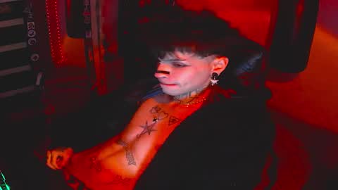   online show from 8, 11, 2025