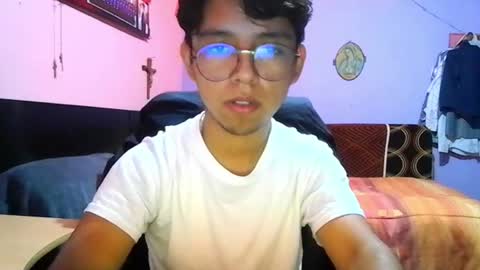 Snapshot of darknex_ chatting on 27, 6, 2026 Jose Ian online show from 27, 6, 2026