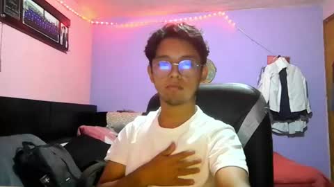 Snapshot of darknex_ chatting on 2, 7, 2026 Jose Ian online show from 2, 7, 2026