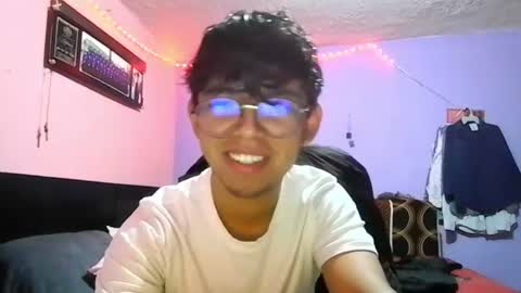 Snapshot of darknex_ chatting on 15, 7, 2026 Jose Ian online show from 15, 7, 2026