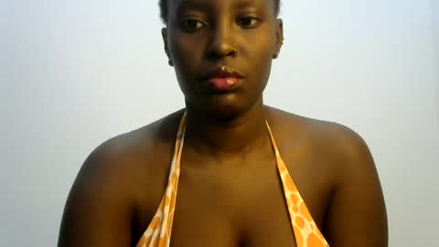 Snapshot of darkqueen19 chatting on 7, 7, 2026 shan online show from 7, 7, 2026