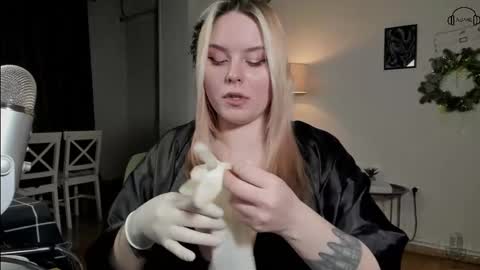 Snapshot of darkside_tailor chatting on 14, 2, 2025 Miss Tailor online show from 14, 2, 2025