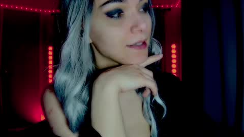 Snapshot of darkskullmistress chatting on 23, 4, 2026 roseredgoddess online show from 23, 4, 2026