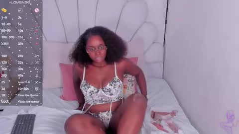 Darle Volant online show from 15, 10, 2025