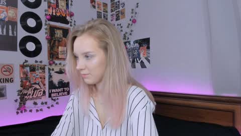 Snapshot of darleneferran chatting on 10, 1, 2025 lina online show from 10, 1, 2025