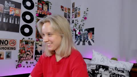 Snapshot of darleneferran chatting on 14, 1, 2025 lina online show from 14, 1, 2025